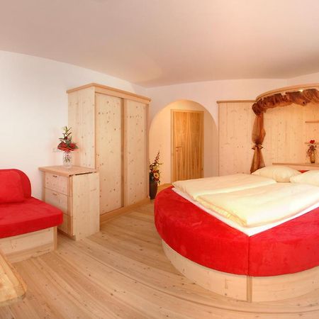 Bed & Breakfast Landhaus Strasser Söll Pokoj fotografie
