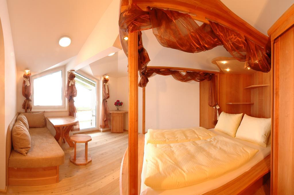 Bed & Breakfast Landhaus Strasser Söll Pokoj fotografie